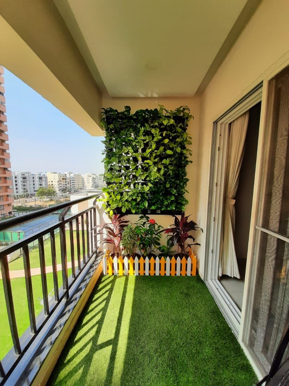 Cozy Apartment Balcony Garden Ideas